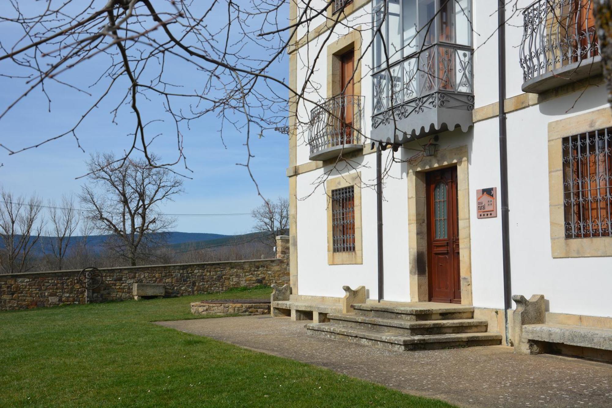 Casa Rural San Ignacio: Una Casa Indiana En Soria Valdeavellano de Tera Exterior foto