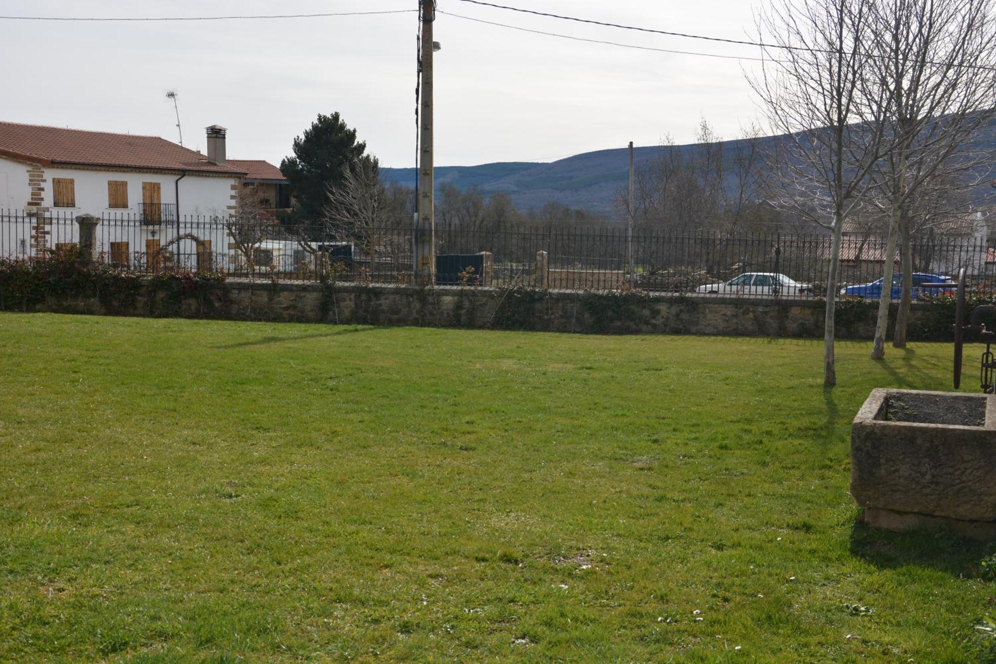 Casa Rural San Ignacio: Una Casa Indiana En Soria Valdeavellano de Tera Exterior foto