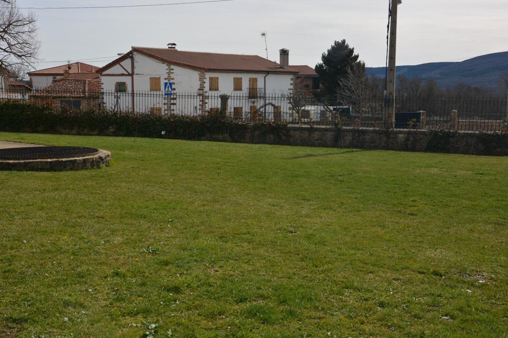 Casa Rural San Ignacio: Una Casa Indiana En Soria Valdeavellano de Tera Exterior foto